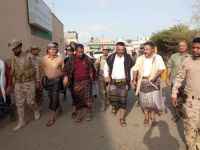 رئيس تنفيذية انتقالي أبين يزور مستشفى الرازي ويطمئن على صحة المرضى