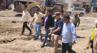 مدير عام المنصورة يدشن مشروع إعادة تأهيل شارع تقاطع الكثيري السوق المركزي