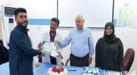 بمناسبة اليوم العالمي للعمال.. البيشي يكرم العاملين المتميزين في مركز الطوارئ بالتواهي
