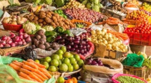 أسعار الخضروات والفواكه بأسواق العاصمة عدن