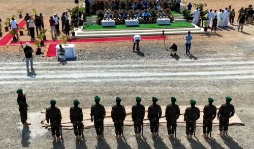 محافظ سقطرى يشهد حفل تخرج الدفعة الثالثة لقوات الدعم والإسناد