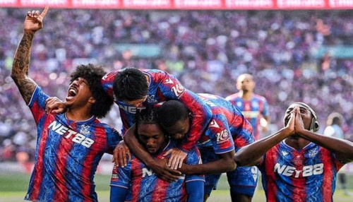 كريستال بالاس يصدم مانشستر سيتي ويخطف لقب الكأس