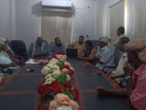 انتقالي المضاربة والسلطة المحلية بالمديرية يناقشان سبل تعزيز العمل المشترك