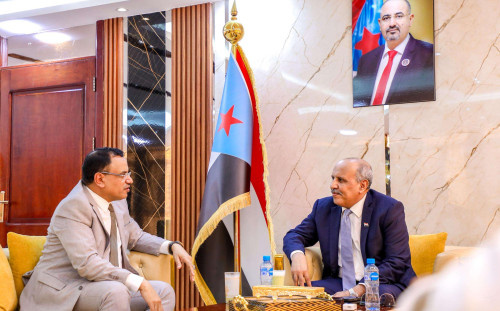 الكثيري يطّلع على أبرز المشاريع الاستراتيجية في قطاعي الزراعة والري وخطط الأمن الغذائي