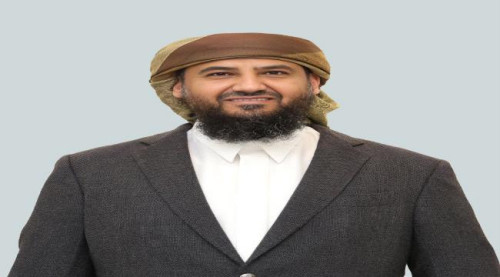 المحرّمي يعزي اللواء بن بريك في وفاة شقيقه وابن عمه