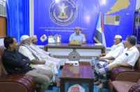 رئيس تنفيذية انتقالي وادي وصحراء حضرموت يلتقي مقدم حافة السحيل للألعاب الشعبية