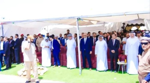 سياسيون يطلقون وسم #الدعم_الاماراتي_متواصل_للجنوب ويشيدون بدور الإمارات