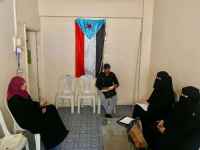 فريق من مجلس المستشارين يطّلع على جهود مركز عدن للتوعية من خطر المخدرات