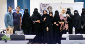 انتقالي العاصمة عدن يختتم دورة تدريبية في فن الحفر والطباعة على "اللينو"