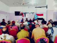 القيادة المحلية لانتقالي خنفر تعقد اجتماعها الموسع للفصل الثاني وتشدد على ضرورة ضبط المتلاعبين بالأسعار