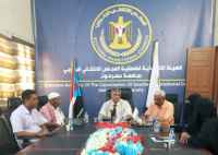 فريق التوجيه والرقابة الرئاسي يعقد لقاء مع فريقي العمل النقابي وكلية القانون بمنسقية الانتقالي بجامعة حضرموت