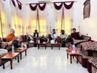 فريق التوجيه والرقابة الرئاسي يعقد لقاءً مع وكيل محافظة سقطرى وعميد كلية التربية بالمحافظة