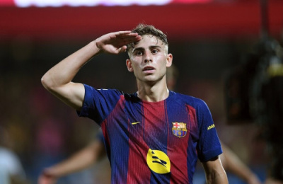 برشلونة يروض "خفافيش" فالنسيا بثلاث ثنائيات