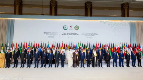 القمة العربية الإسلامية تدعو إلى مراجعة العلاقات مع إسرائيل