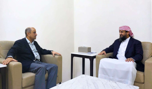 المحرّمي يلتقي رئيس الوزراء ويؤكد دعم الإصلاحات الاقتصادية والخدمية