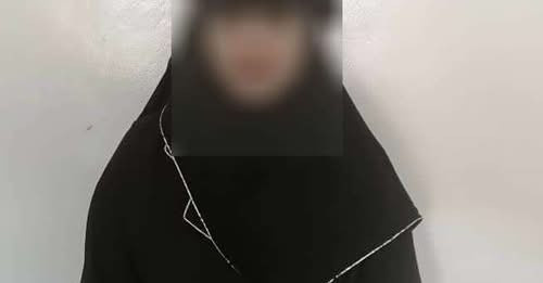 أمن العاصمة عدن يُلقي القبض على امرأة متهمة بسرقة مجوهرات الطالبات بالمدارس الأهلية