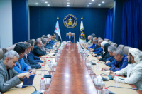 الرئيس الزُبيدي يترأس اجتماعاً موسعاً لهيئة رئاسة المجلس الانتقالي والأمانة العامة
