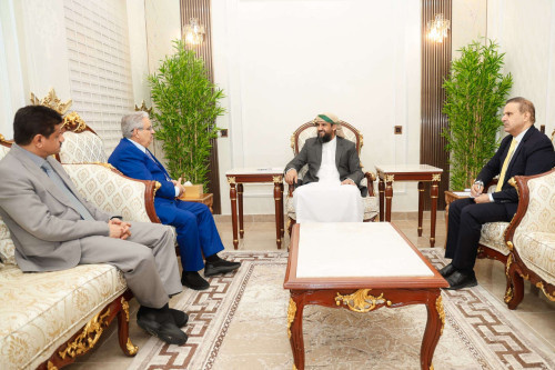 المحرّمي يلتقي قيادة الجهاز المركزي لأمن الدولة ويؤكد دعمه لتعزيز المنظومة الأمنية