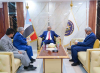 الرئيس الزُبيدي يؤكد حرص مجلس القيادة الرئاسي على تطوير أداء الأجهزة الأمنية وبناء قدراتها