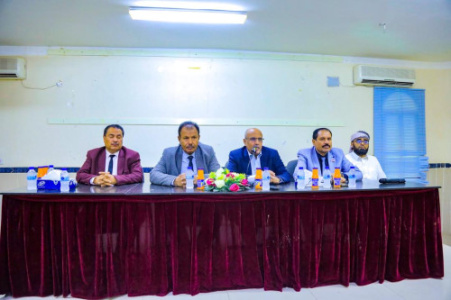 الكثيري يعقد لقاءً موسعا بالأئمة والخطباء والمشايخ والدعاة بوادي حضرموت