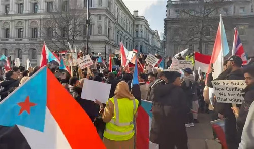 مظاهرة أمام رئاسة الوزراء البريطانية للمطالبة بالاعتراف بدولة الجنوب