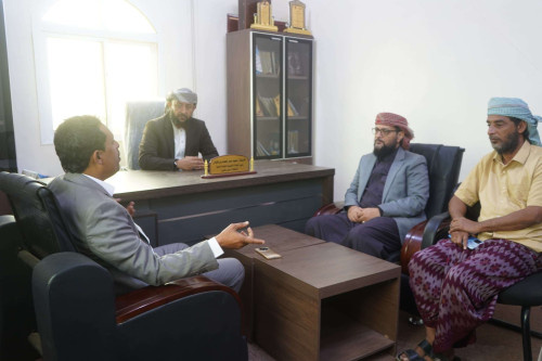 رئيس تنفيذية انتقالي سقطرى يبحث مع نائب وزير الأوقاف والإرشاد تعزيز الدور الإرشادي بالمحافظة