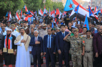 أبناء حضرموت يحتشدون في المكلا بمليونية "القرار قرارنا" للمطالبة بإعلان دولة الجنوب العربي