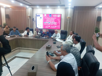 وزارة الزراعة تنظم مؤتمرا صحفيا لتدشين المعرض الوطني للبن والتمور بالعاصمة عدن