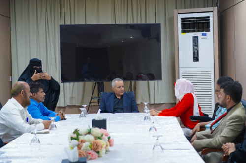 وزير الشؤون الاجتماعية والعمل يلتقي ممثلي الشبكة الوطنية لمناصرة حقوق ذوي الإعاقة