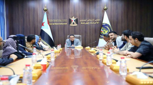 الحالمي يعقد لقاءً بهيئة التعليم والشباب والرياضة لمناقشة خطة عملها المستقبلية