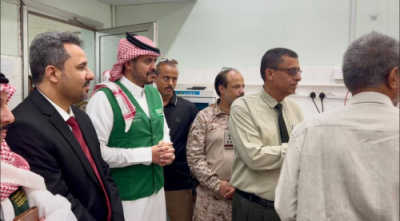 محافظ لحج يبحث مع وفد البرنامج السعودي للاعمار أبرز التدخلات للمشاريع التنموية بالمحافظة ويطلعا بنزول ميداني هيئة مستشفى إبن خلدون العام 