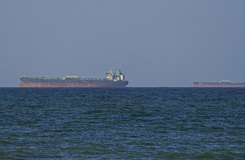 إعفاءات أمريكية جديدة.. الخزانة الأمريكية حول النفط الروسي