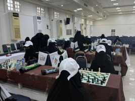 رئيس جامعة حضرموت يُدشّن بطولة كليات الجامعة للألعاب الرياضية