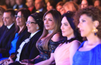 سلاف فواخرجي وليلى علوي تخطفان الأنظار.. مهرجان أسوان يشهد حضورا مميزا