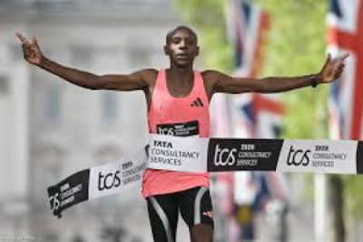 الكيني ساوي بطلا لماراثون لندن برقم تاريخي