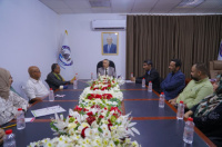 وزير الشؤون الاجتماعية والعمل يناقش مع مؤتمر عدن الجامع دعم الجهود الحكومية