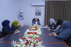 وزير الشؤون الاجتماعية والعمل يناقش مع اللجنة الوطنية للمرأة تعزيز الشراكة وتمكين المرأة