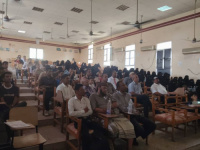 كلية ردفان الجامعية تنظم فعالية خاصة بمناسبة اليوم العالمي للغة الإنجليزية