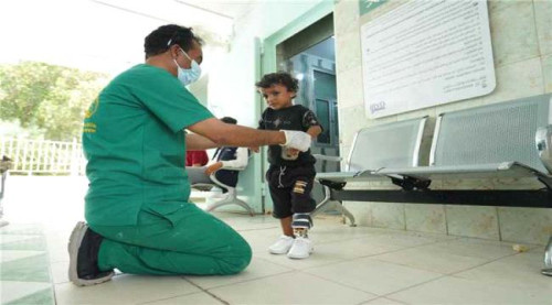 مركز الأطراف الصناعية بعدن يقدم أكثر من 8400 خدمة مجانية لنحو 3100 مستفيد خلال خمسة أشهر